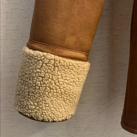 Tuckernuck Stella Shearling Jacket - Picture 4 of 5